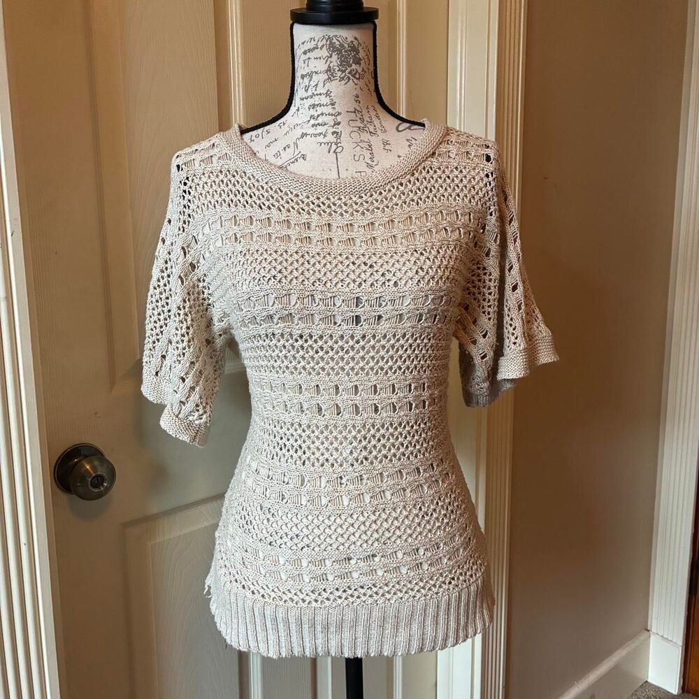 Dressbarn boho knit crochet short sleeve sweater top